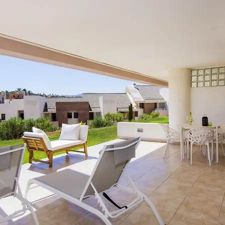 Golf Dos Soles Bajo Jardin Piscina Wifi